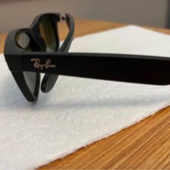 Ray-Ban New Wayfarer - Picture 3 of 5